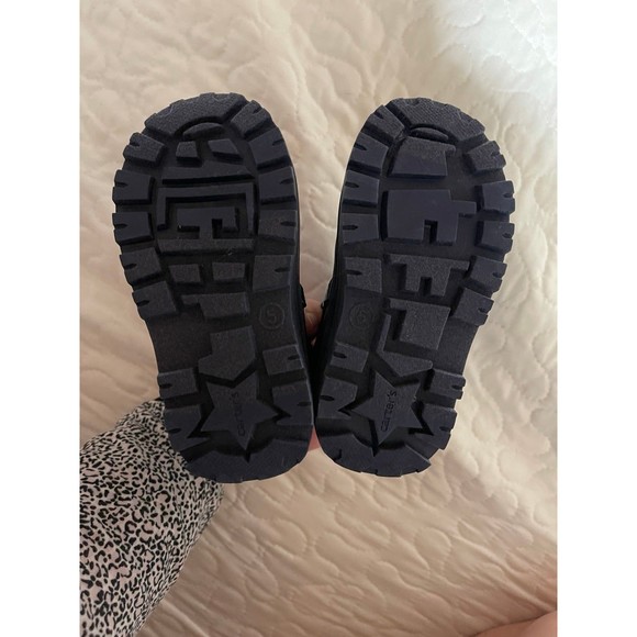 Carters Fallon Boots size 5t NWT - Picture 3 of 5